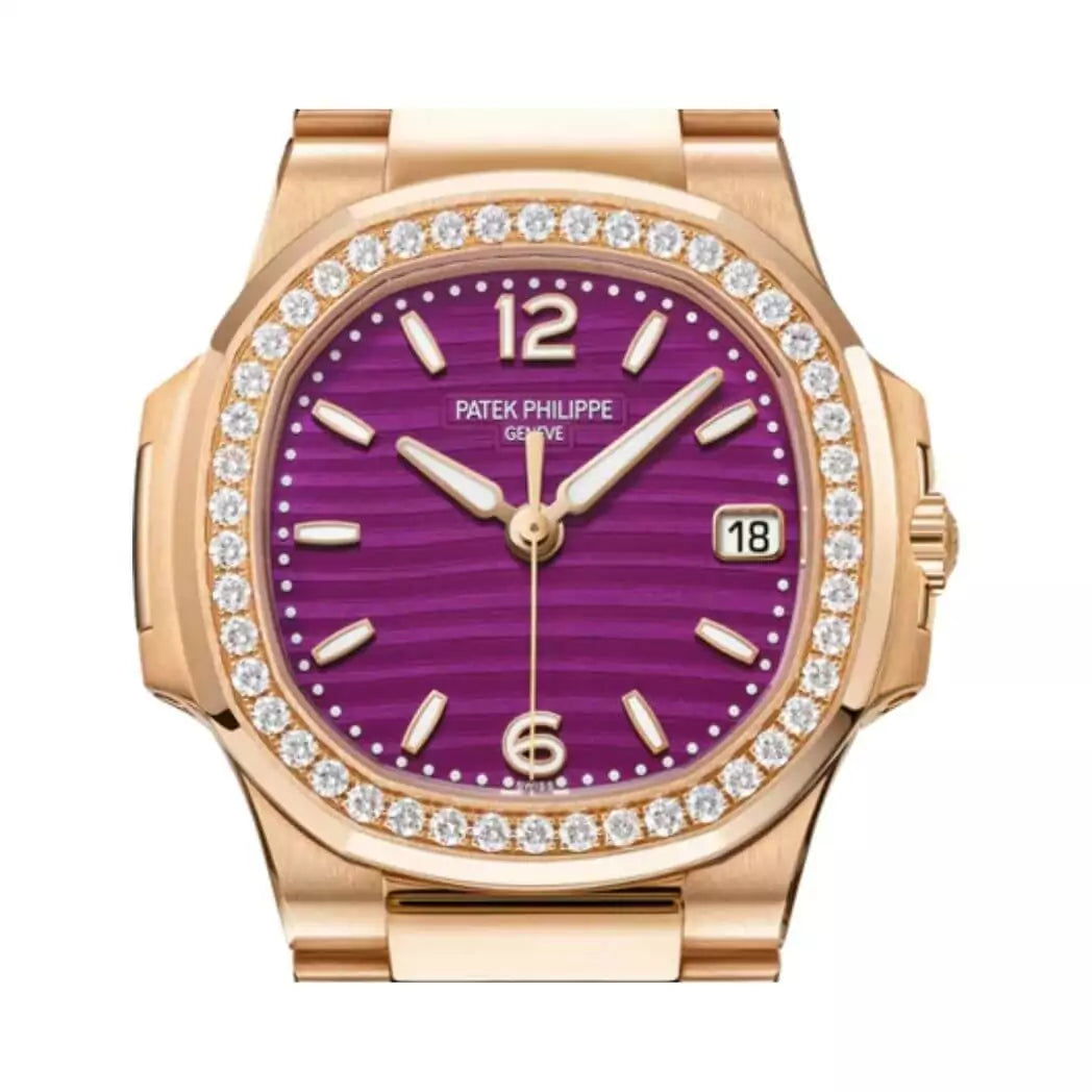 Patek Philippe Nautilus 7010/1R-013 Or rose et diamants Cadran violet