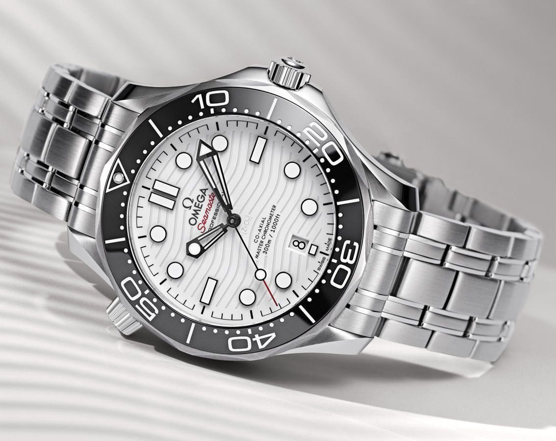 MONTRE OMEGA SEAMASTER DIVER 300M CO-AXIAL MASTER CHRONOMETER 42 MM