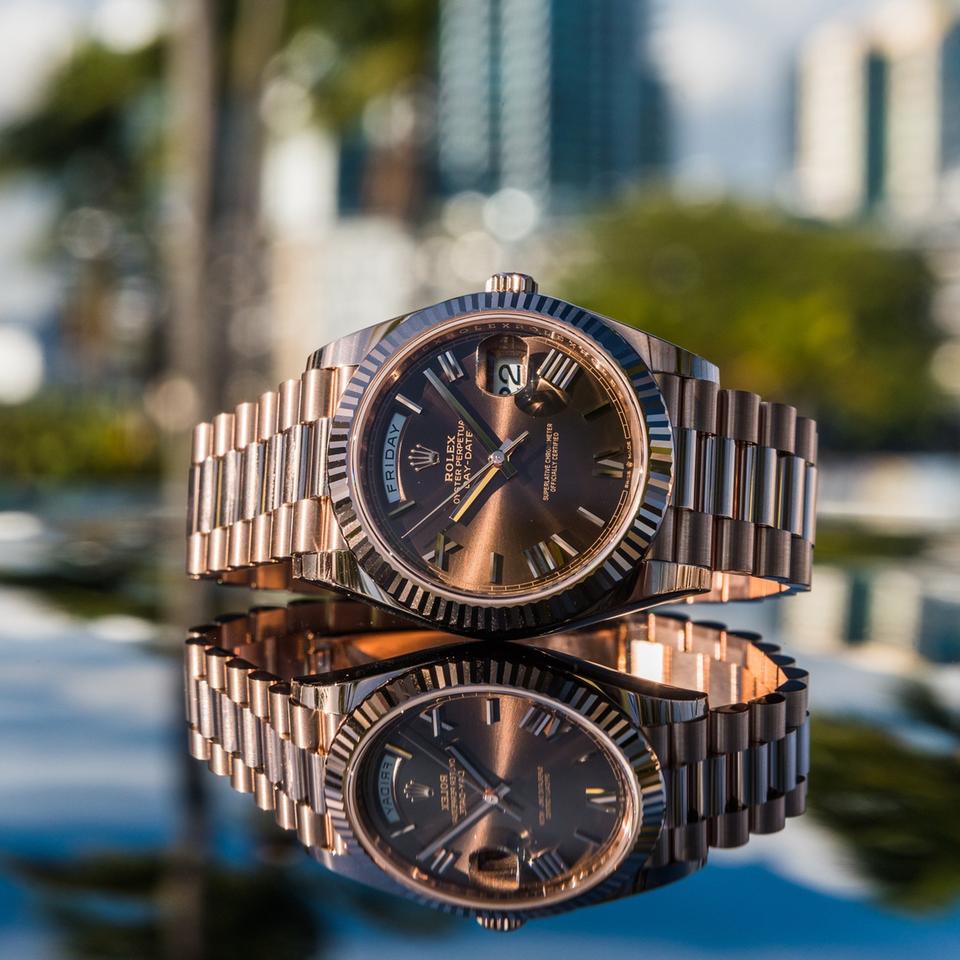 Rolex Day-Date
Day-Date 40mm Chocolate Dial 228235